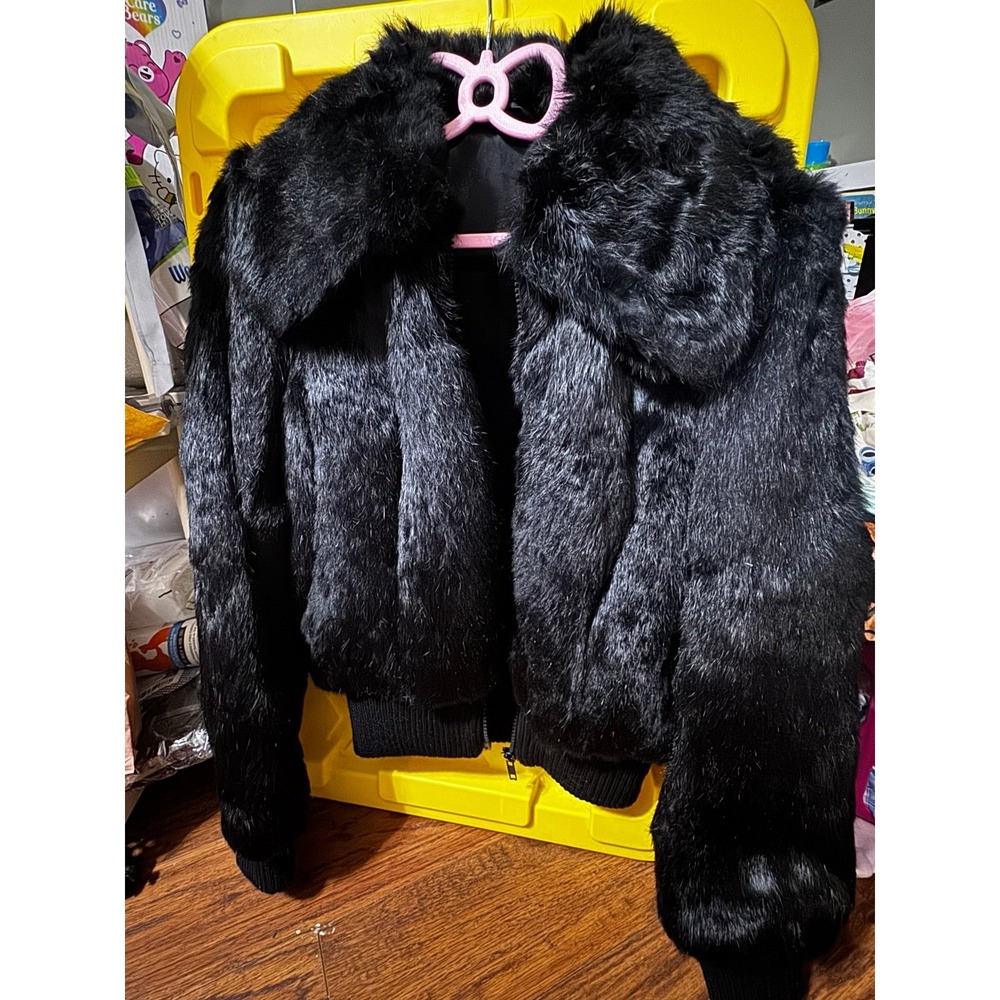 Women's fur‎ coat